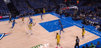 外线对飙！卡鲁索底角命中三分&马瑟林同样底角还以颜色